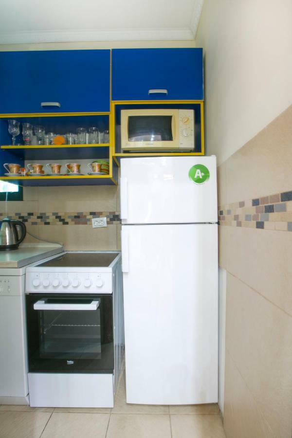 Apartments Holiday Lux Sutomore Ngoại thất bức ảnh